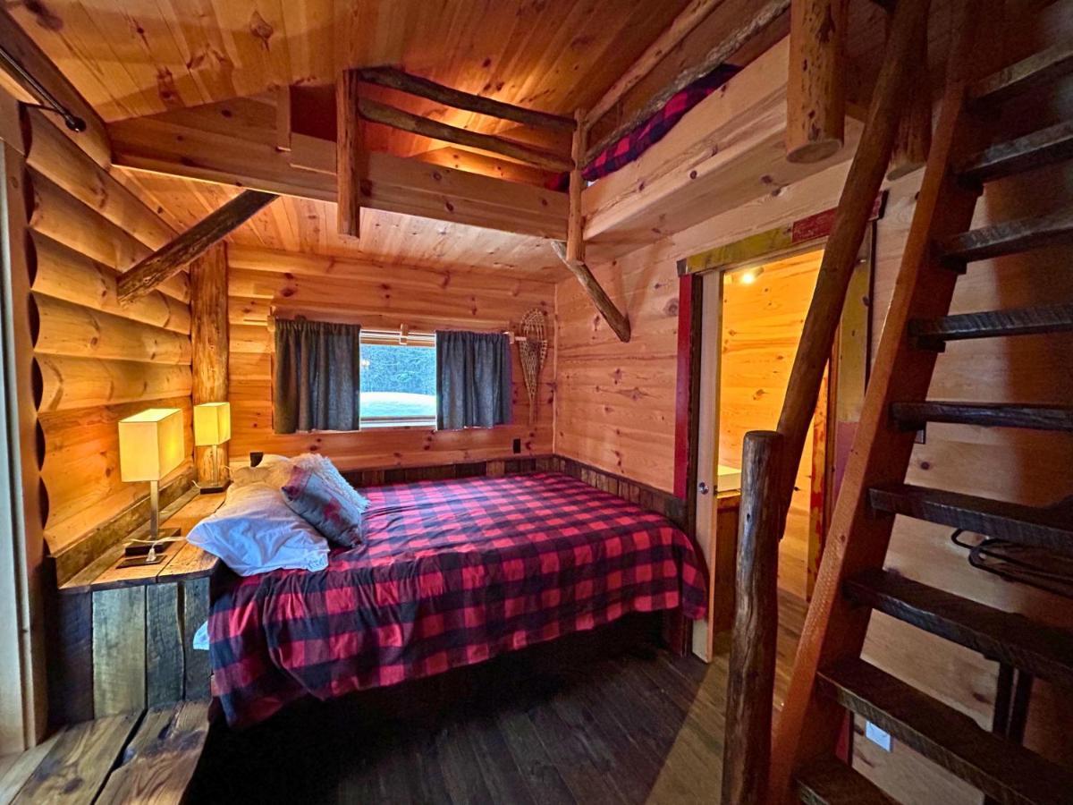 Husky - Chalets De Moh - Jacuzzi Ла-Мальбе Екстер'єр фото