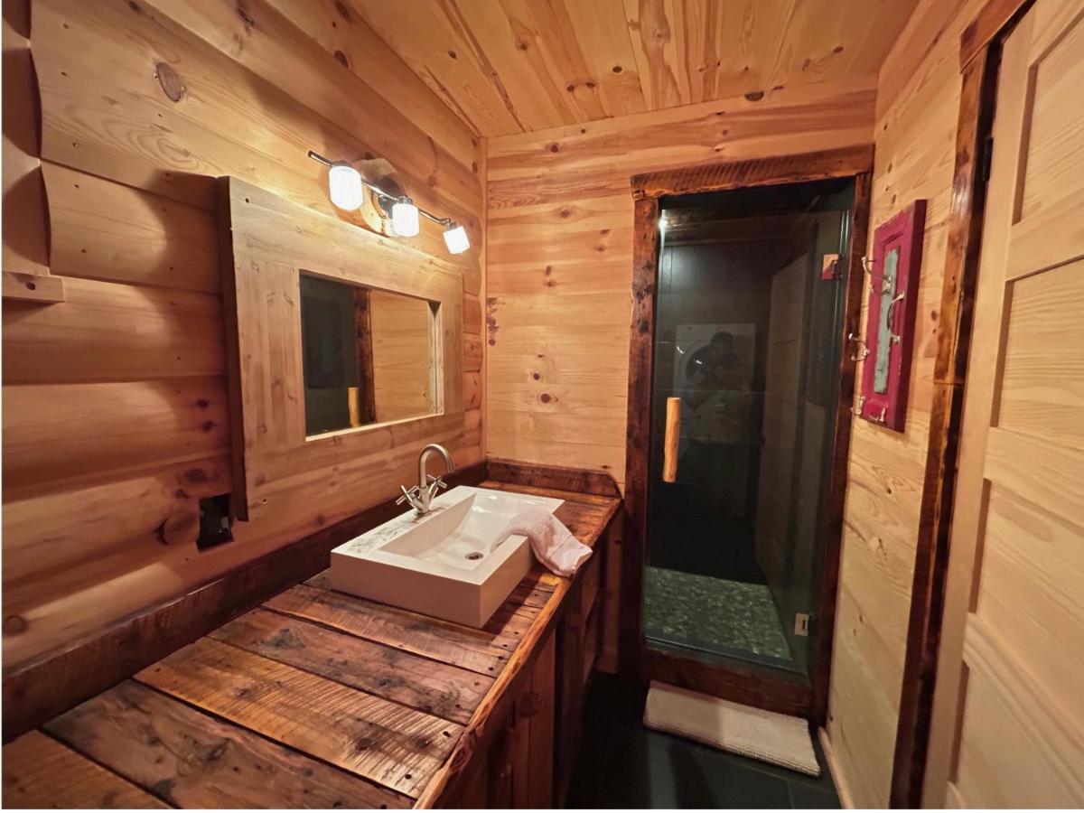 Husky - Chalets De Moh - Jacuzzi Ла-Мальбе Екстер'єр фото